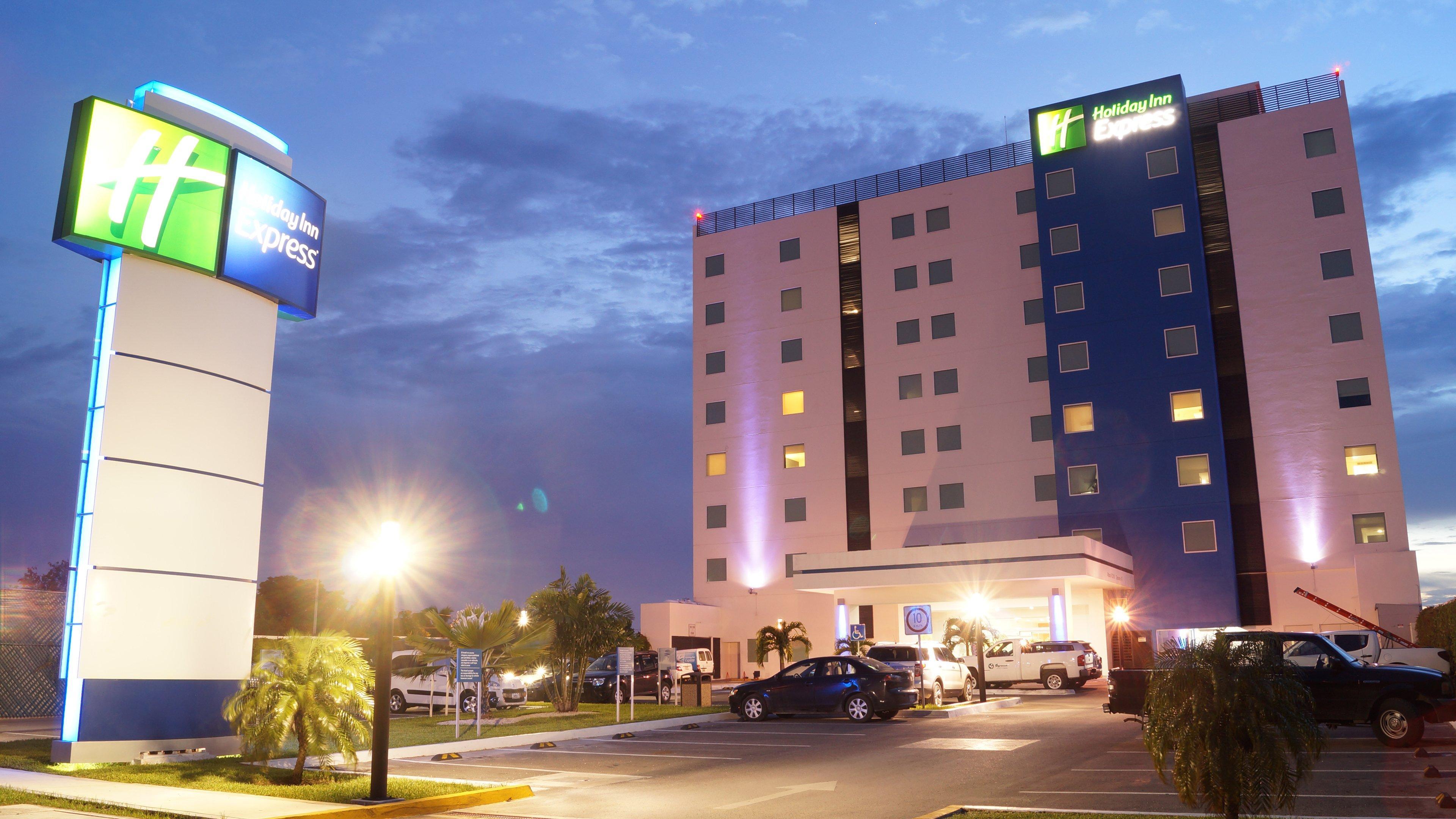 Holiday Inn Express Merida, An Ihg Hotel Exterior foto