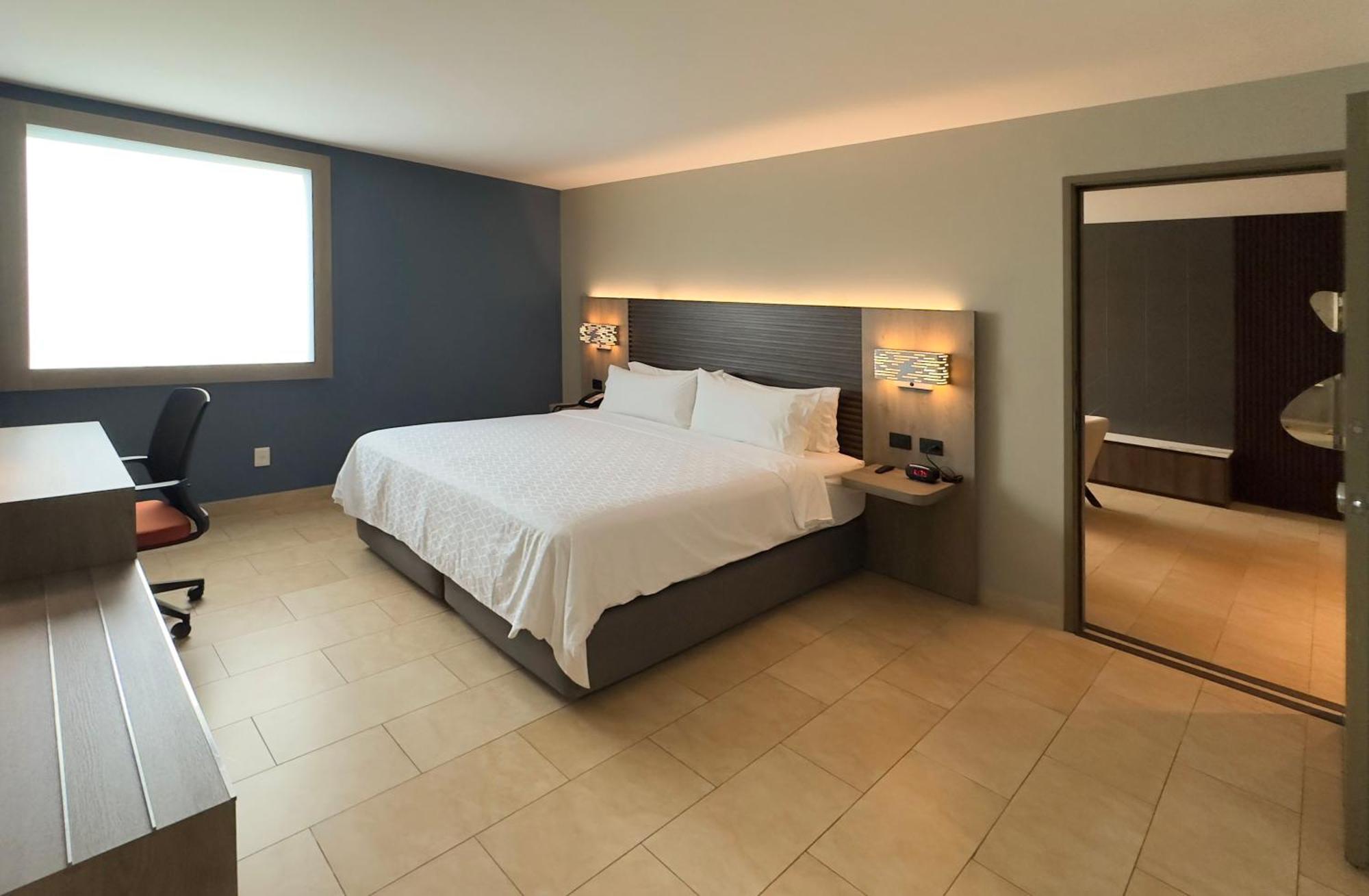 Holiday Inn Express Merida By Ihg Exterior foto